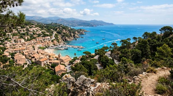 Top 10 destinations à visiter dans le Var de Toulon à Saint-Tropez